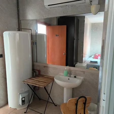 Barcelona Village Homestay Tiana Exterior photo